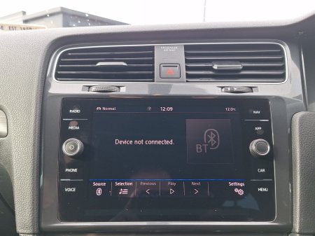 2019 Volkswagen Golf - photo 25
