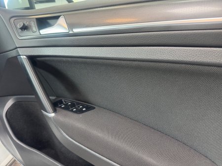 2018 Volkswagen Golf - photo 12