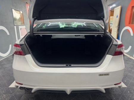 2021 Toyota Camry - photo 7