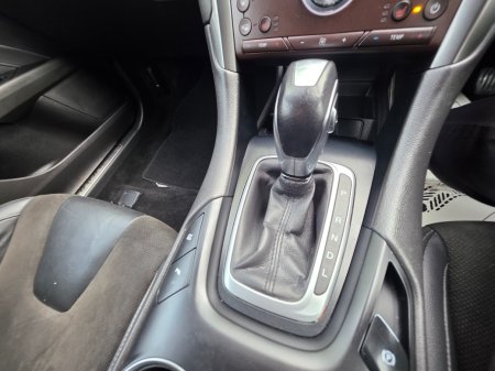 2020 Ford Mondeo - photo 15