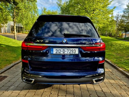 2021 BMW X7 - photo 4