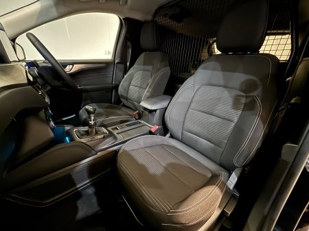 2022 Ford Kuga - photo 15