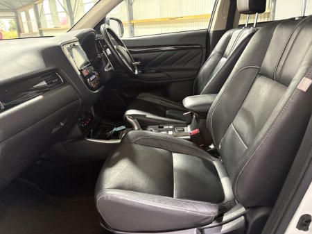 2018 Mitsubishi Outlander - photo 19