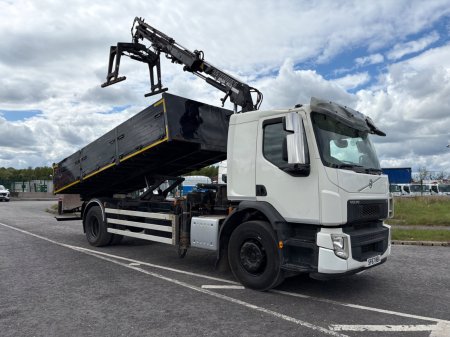 2017 Volvo FE280