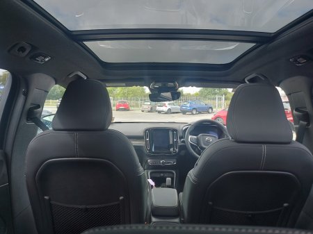 2026 Volvo EX40 - photo 17