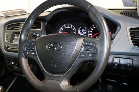 2020 Hyundai i20 - photo 11