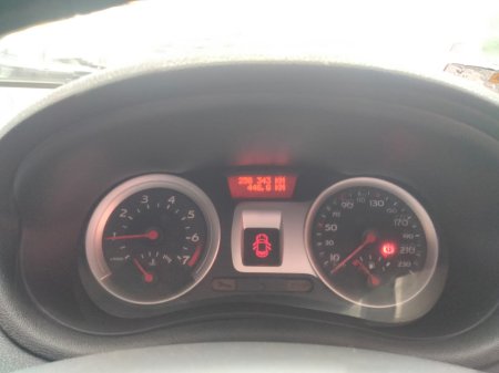 2009 Renault Clio - photo 5
