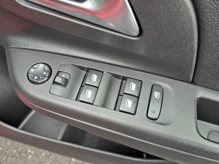 2023 Opel Corsa - photo 33
