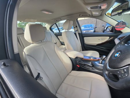2017 BMW 3-Series - photo 26