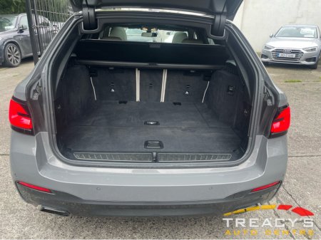 2022 BMW 5-Series - photo 11