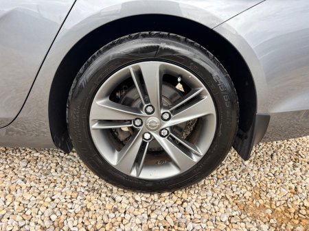 2020 Opel Insignia - photo 10