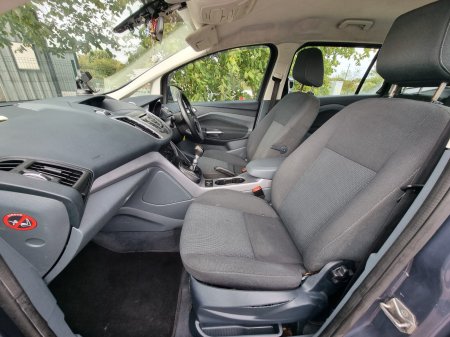 2014 Ford Grand C-Max - photo 14