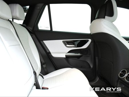 2025 Mercedes-Benz GLC - photo 13