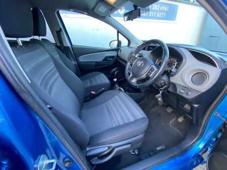 2016 Toyota Yaris - photo 6
