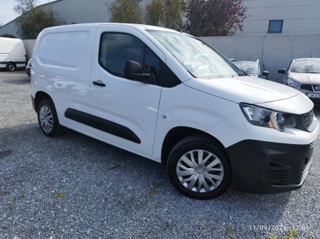 2021 Peugeot Partner - photo 2