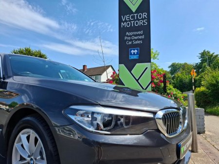2020 BMW 5-Series - photo 23