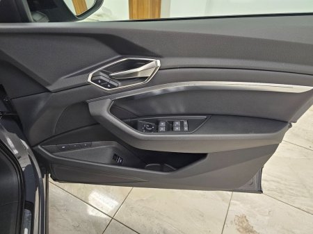 2024 Audi Q8 e-tron - photo 11