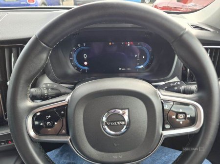 2023 Volvo XC60 - photo 11