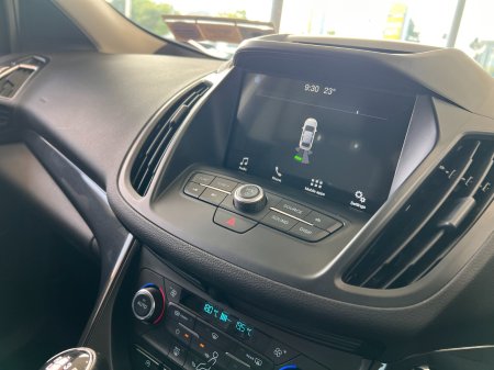 2019 Ford Kuga - photo 18