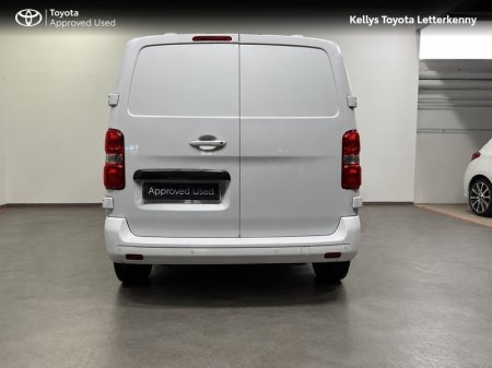 2024 Toyota Proace - photo 5