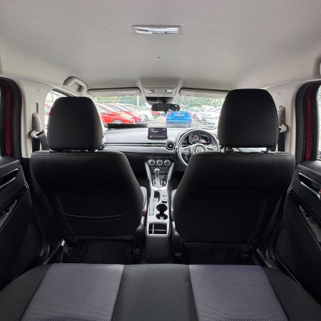 2017 Mazda Demio - photo 12