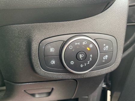 2018 Ford Fiesta - photo 19