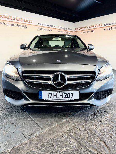 2017 Mercedes-Benz C-Class - photo 2