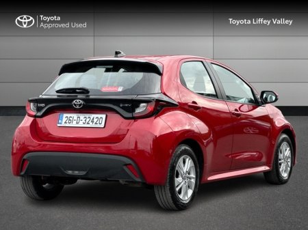 2026 Toyota Yaris - photo 2