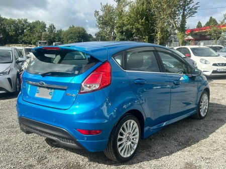 2015 Ford Fiesta - photo 6
