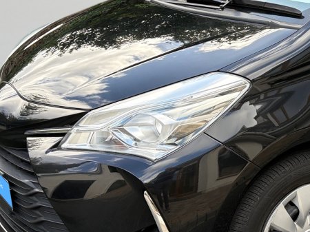 2018 Toyota Vitz - photo 15