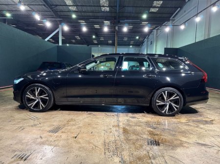 2023 Volvo V90 - photo 6
