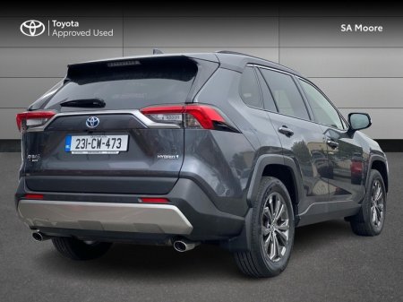 2023 Toyota RAV4 - photo 2