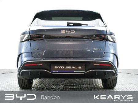 2026 BYD Seal 6 - photo 2