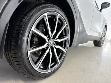 2024 Toyota C-HR - photo 12