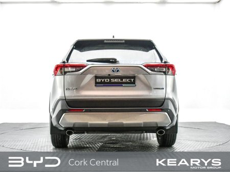 2024 Toyota RAV4 - photo 2