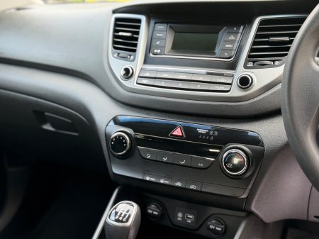 2017 Hyundai Tucson - photo 18