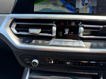 2021 BMW 3-Series - photo 30
