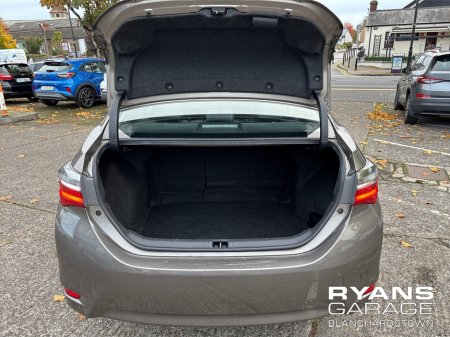 2017 Toyota Corolla - photo 32