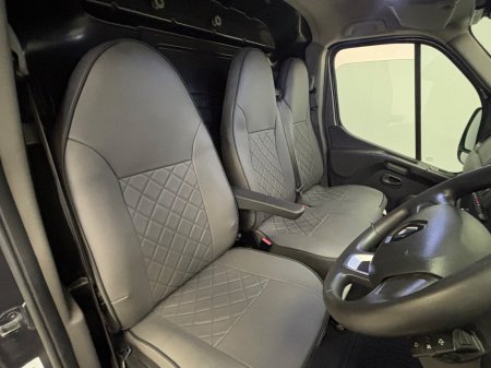 2020 Renault Master - photo 25
