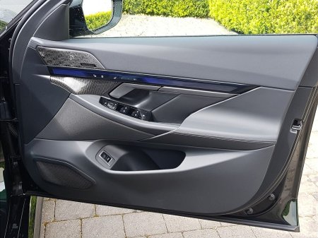 2026 BMW M5 - photo 21