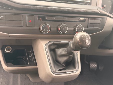 2021 Volkswagen Transporter - photo 33