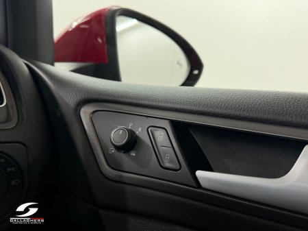 2020 Volkswagen Golf - photo 19