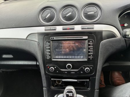 2014 Ford Galaxy - photo 18