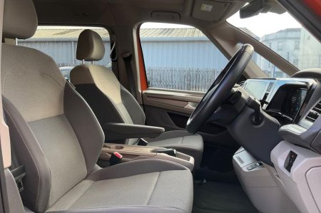 2025 Volkswagen Multivan - photo 17