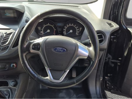 2017 Ford Transit Courier - photo 13