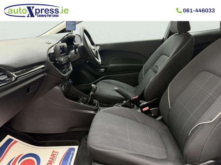2017 Ford Fiesta - photo 18