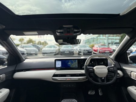 2026 Kia EV4 - photo 2