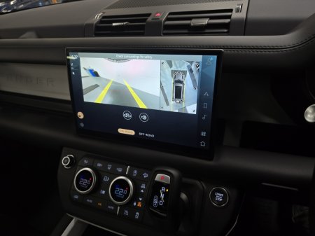 2025 Land Rover Defender - photo 12