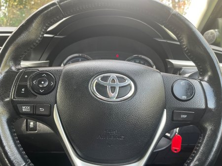 2015 Toyota Corolla - photo 16