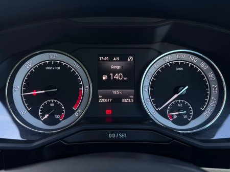 2018 Skoda Superb - photo 33